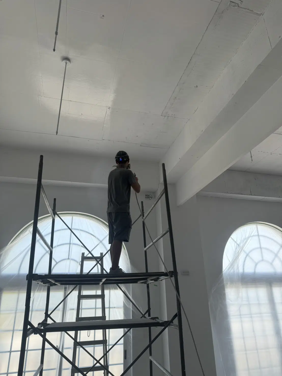 大鑫油漆&言隆油漆:新竹寶山吊車大王「白宮」指定工班