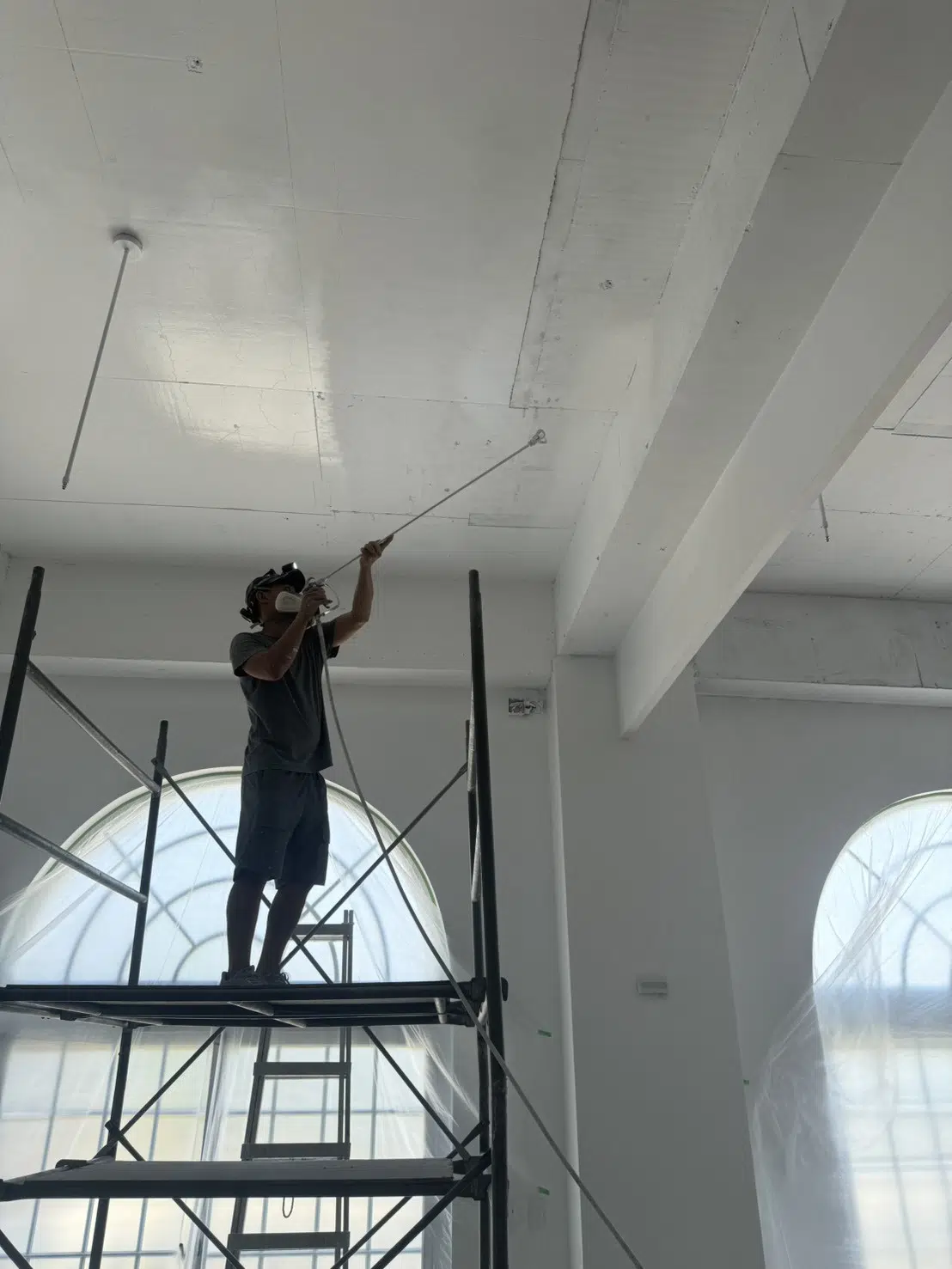 大鑫油漆&言隆油漆:新竹寶山吊車大王「白宮」指定工班