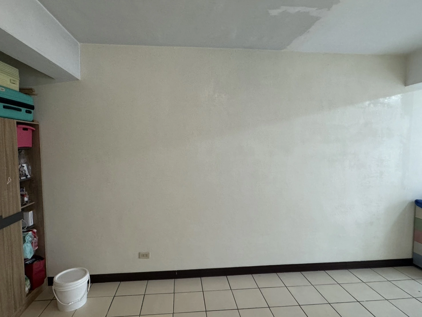 台中市西屯壁紙清除